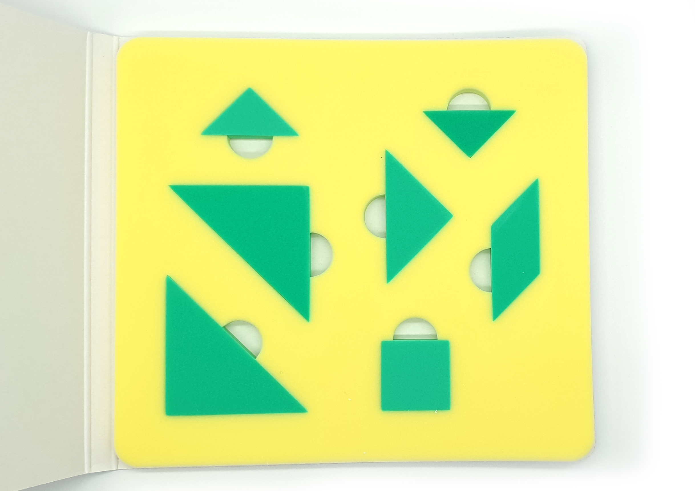 Cho Cho Ban - Shichida Tangram Puzzle